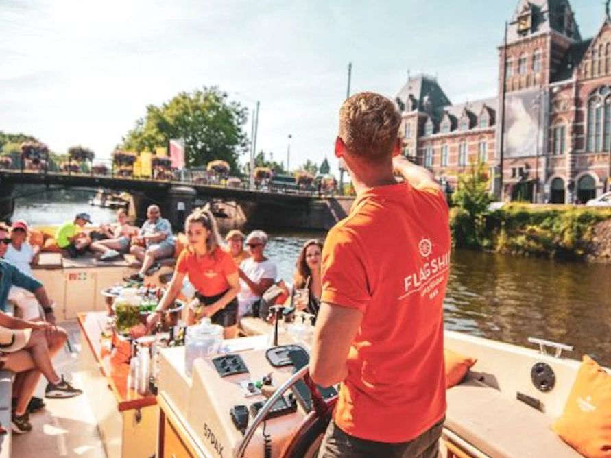 BBQ Boat Amsterdam (10-20 people)