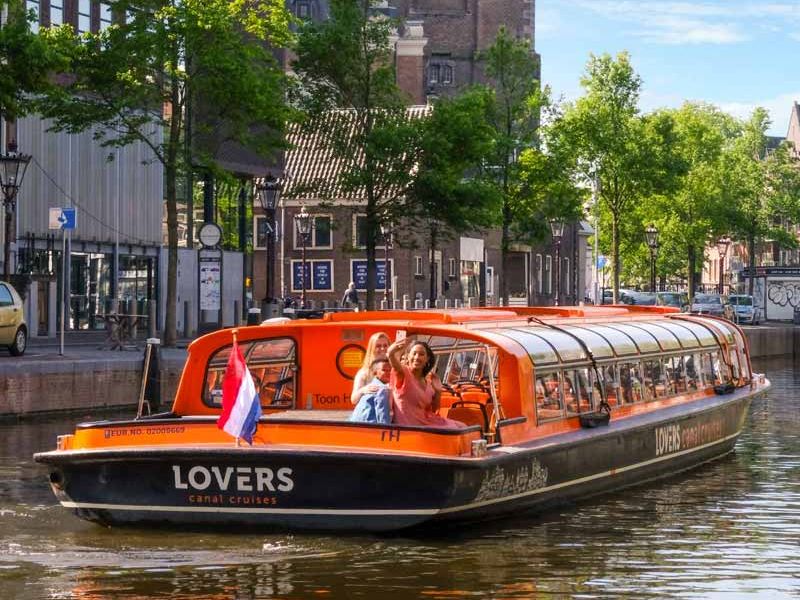 Canal Cruise Amsterdam